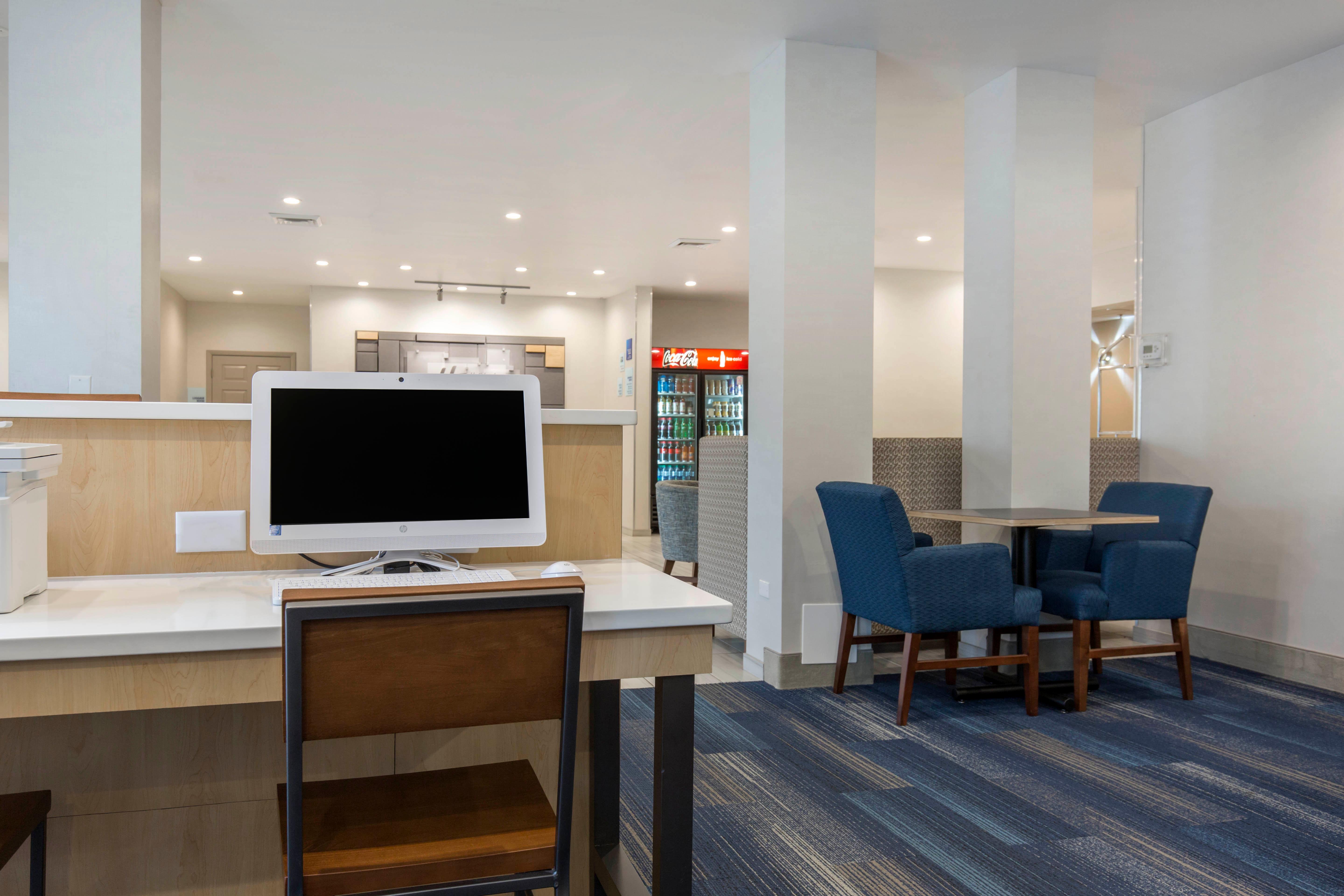 Holiday Inn Express And Suites Chicago West - St Charles By Ihg Saint Charles Esterno foto