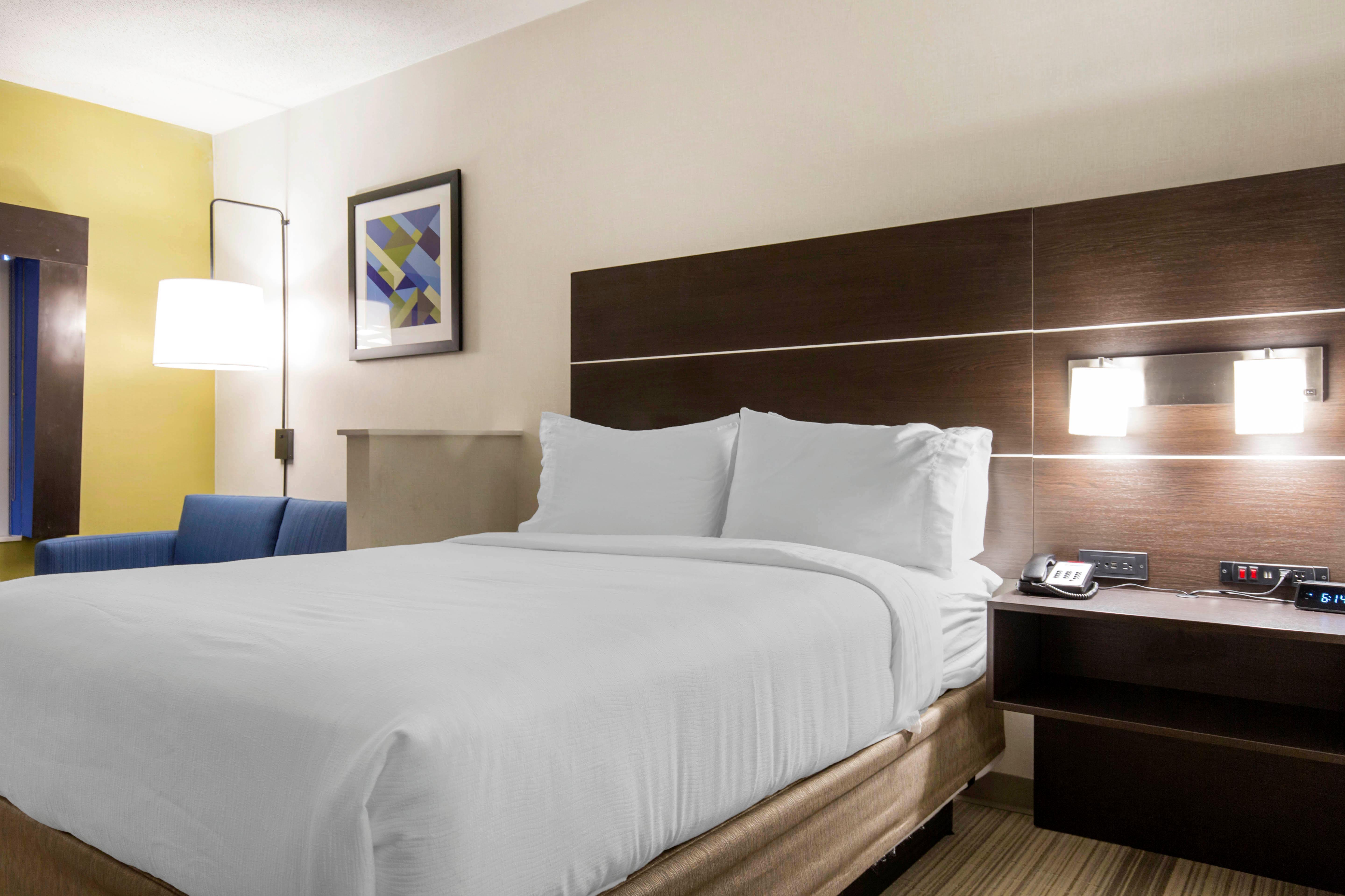 Holiday Inn Express And Suites Chicago West - St Charles By Ihg Saint Charles Esterno foto