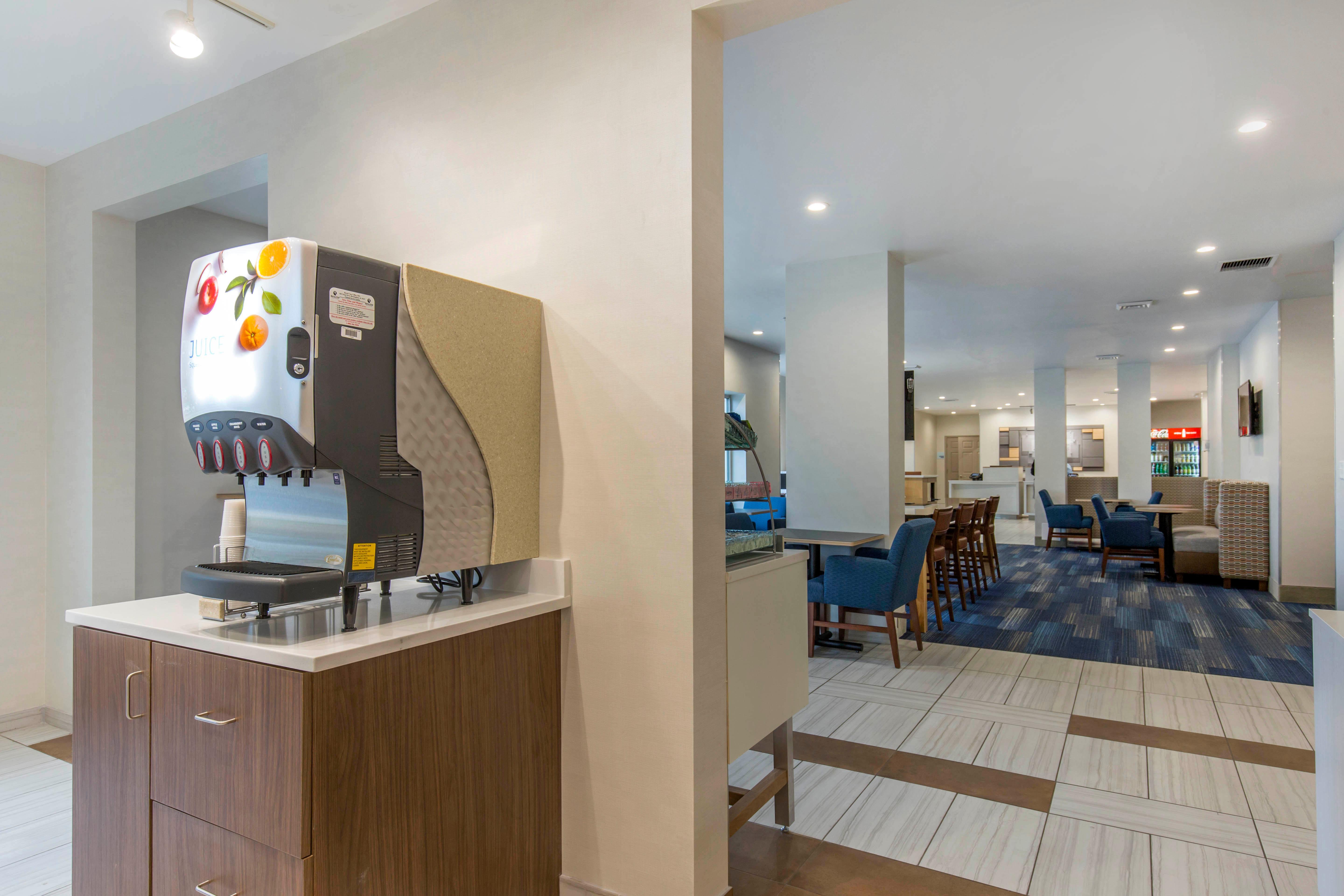 Holiday Inn Express And Suites Chicago West - St Charles By Ihg Saint Charles Esterno foto