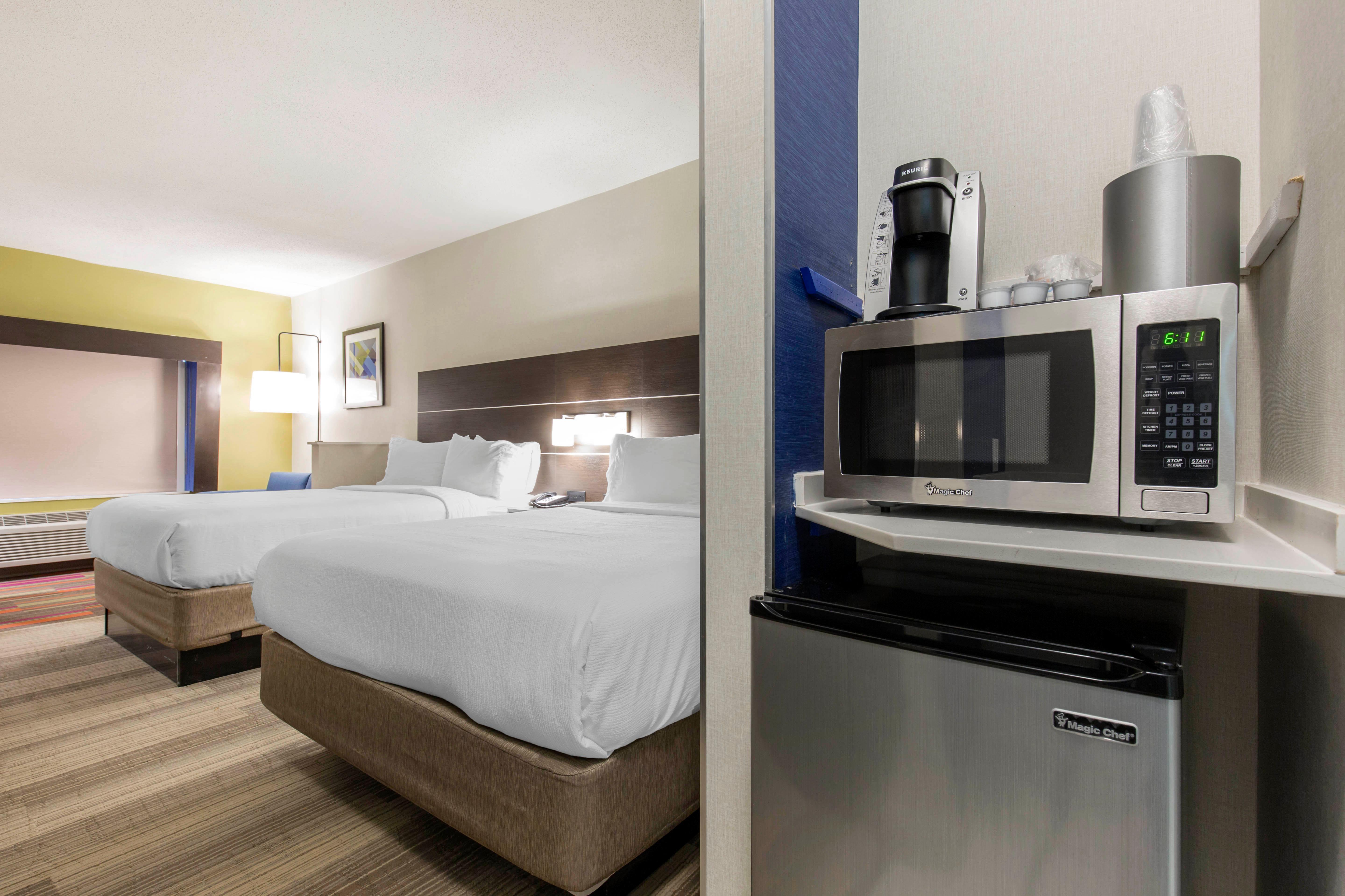 Holiday Inn Express And Suites Chicago West - St Charles By Ihg Saint Charles Esterno foto