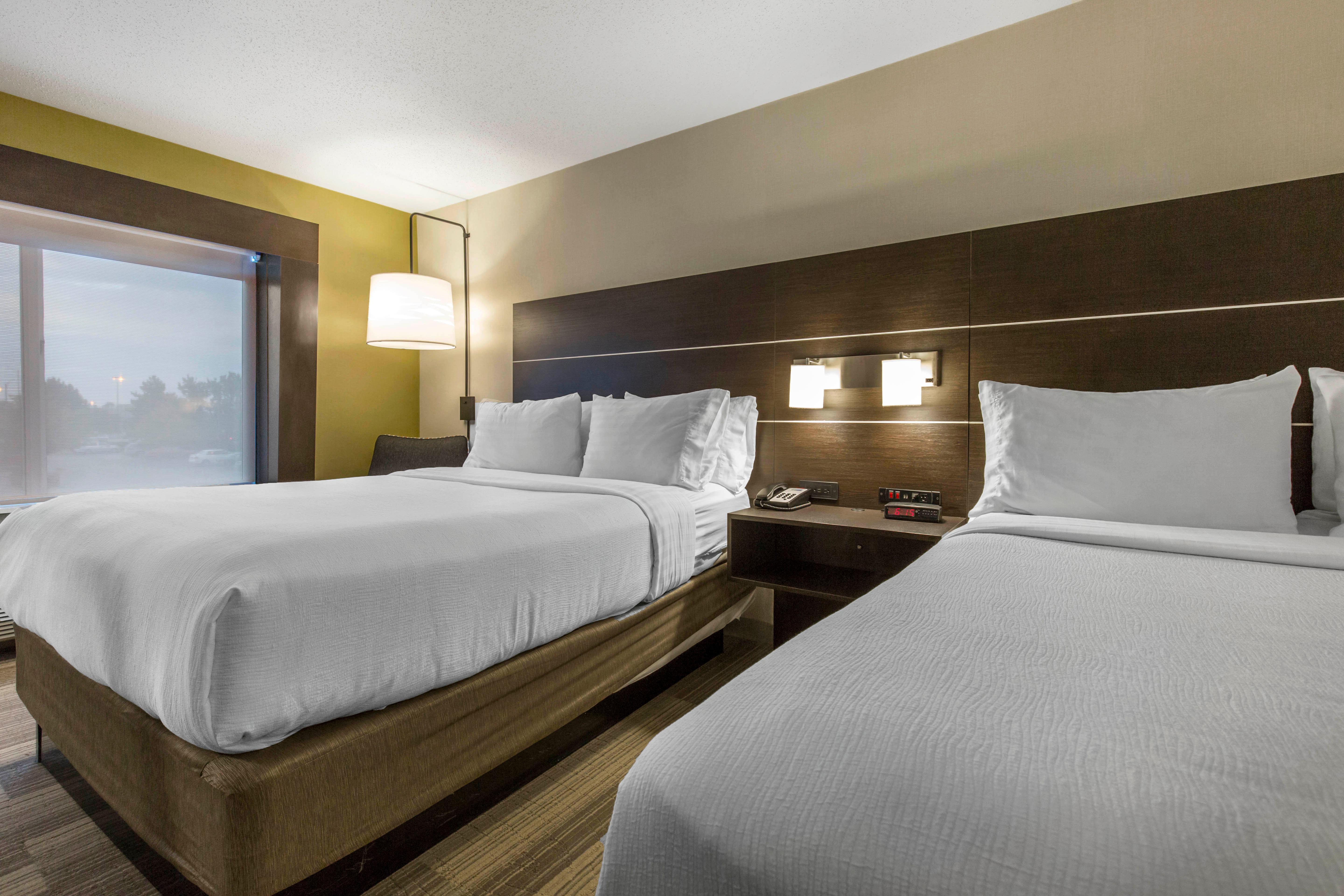 Holiday Inn Express And Suites Chicago West - St Charles By Ihg Saint Charles Esterno foto