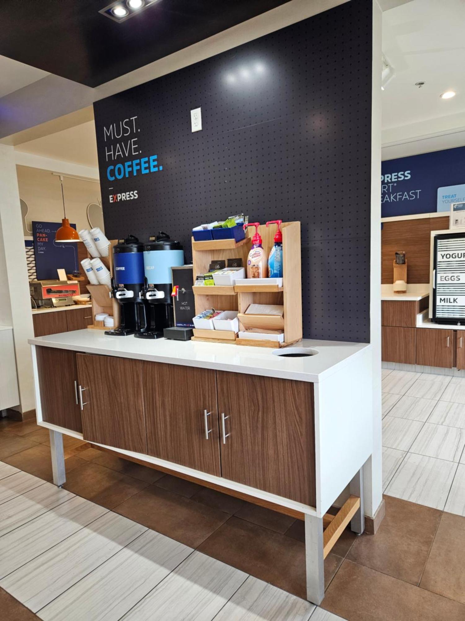 Holiday Inn Express And Suites Chicago West - St Charles By Ihg Saint Charles Esterno foto