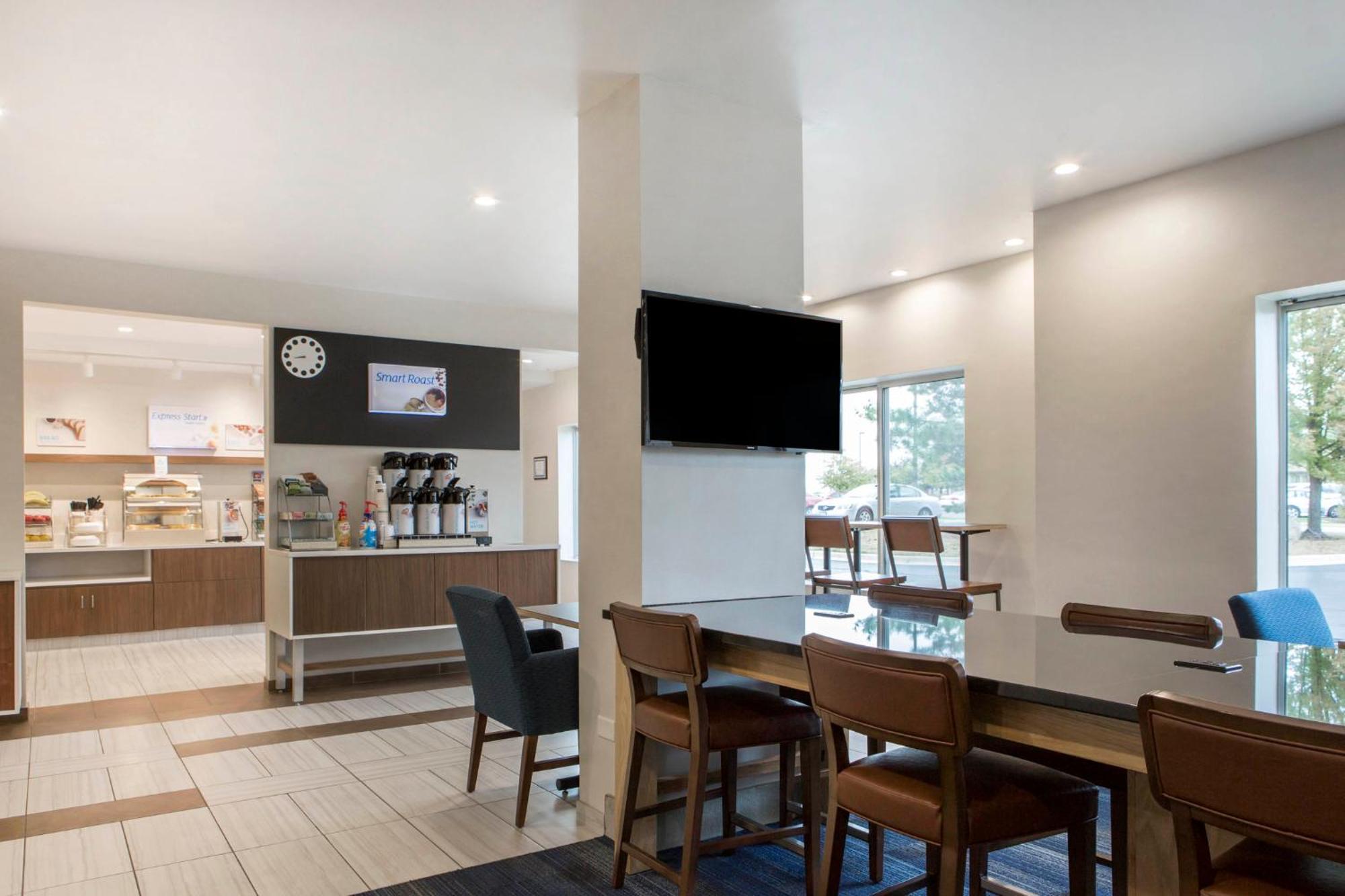 Holiday Inn Express And Suites Chicago West - St Charles By Ihg Saint Charles Esterno foto