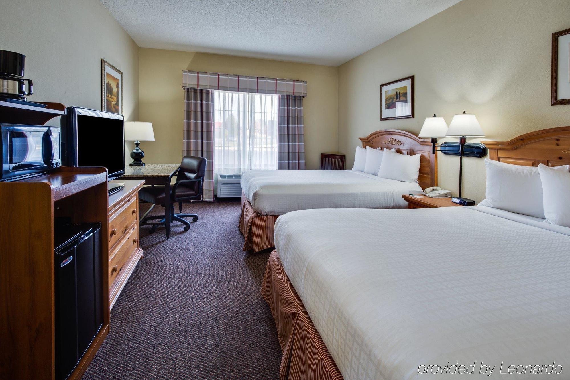 Holiday Inn Express And Suites Chicago West - St Charles By Ihg Saint Charles Esterno foto