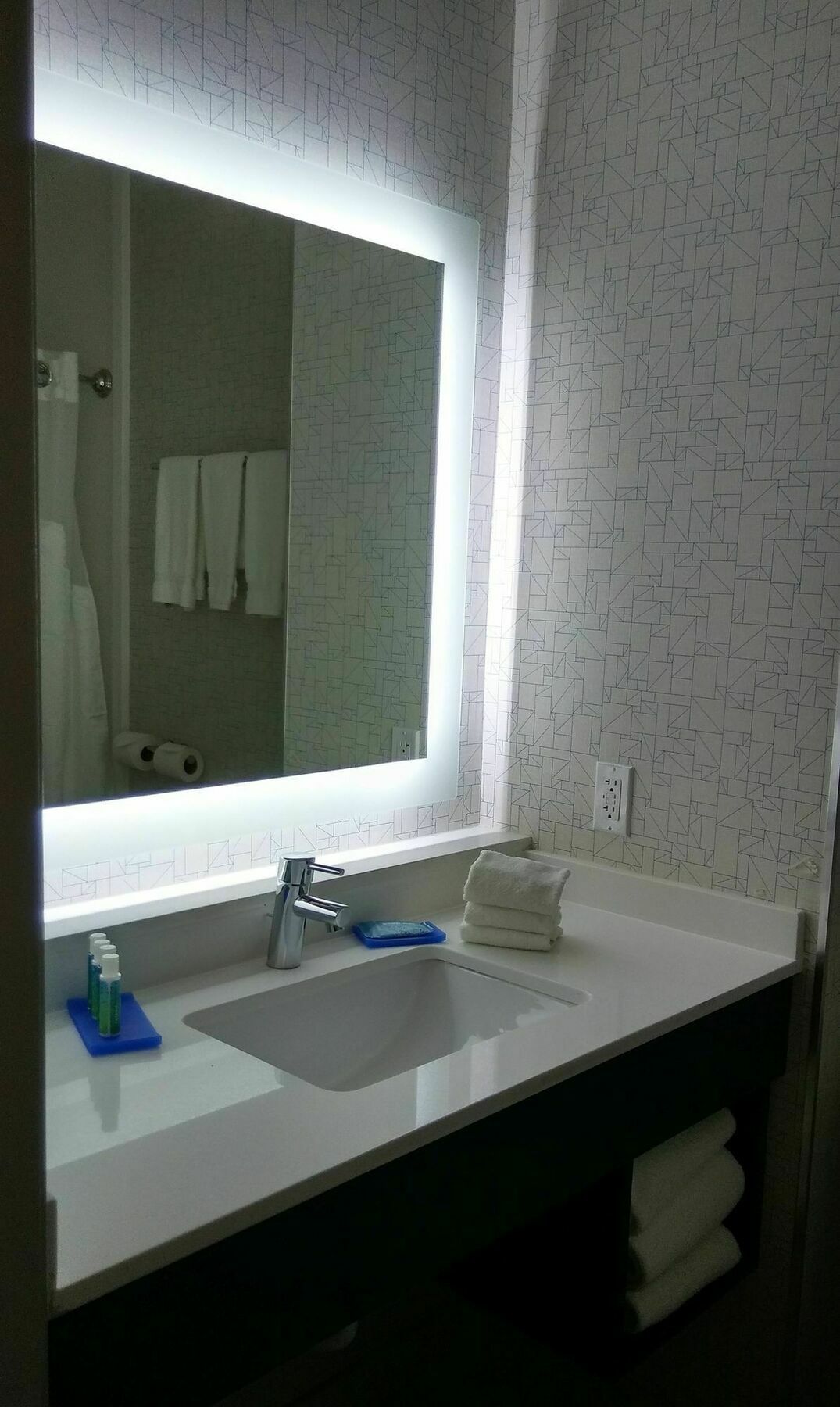 Holiday Inn Express And Suites Chicago West - St Charles By Ihg Saint Charles Esterno foto